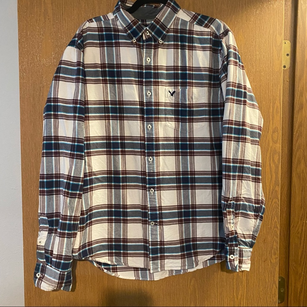 Men’s American Eagle Button-Up